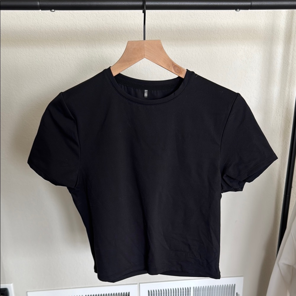 Tala Essential Basic Crop Black Tee - image 1